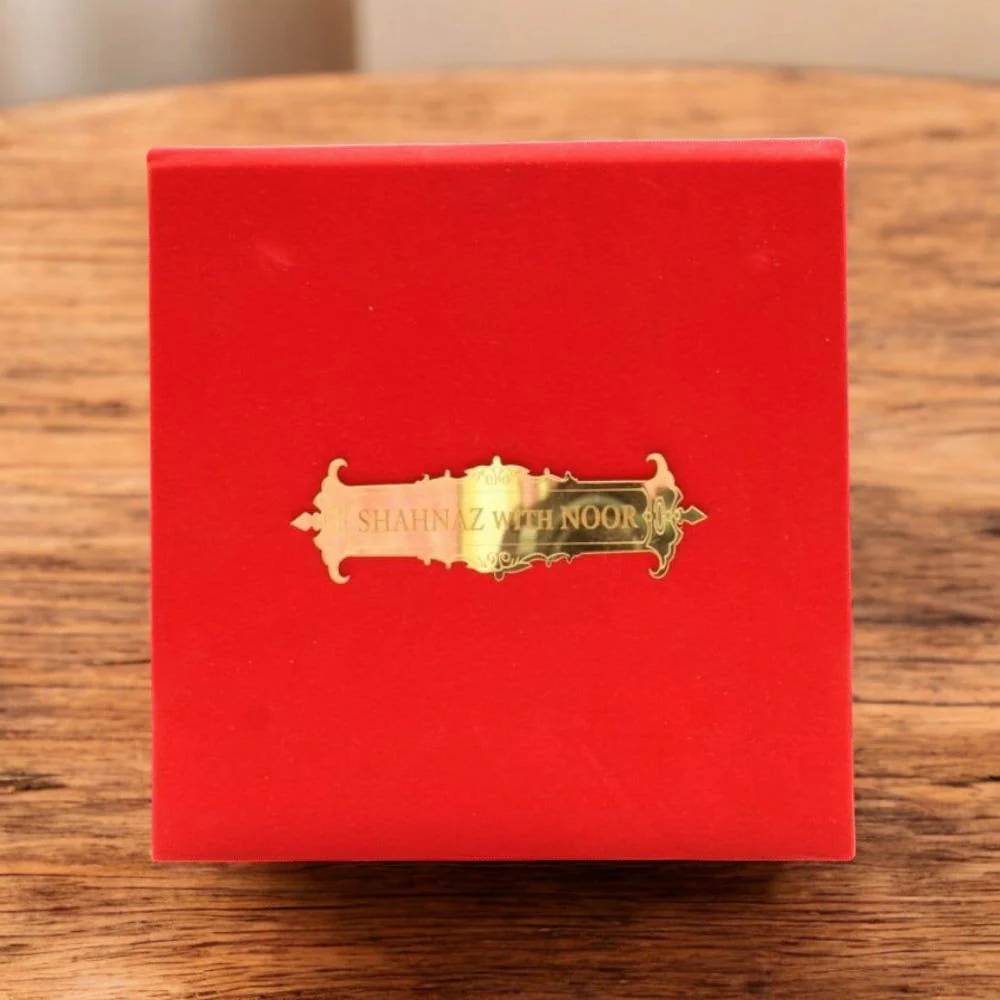 KL9005S1 Velvet Fabric Hardboard Padding Thick Wedding Card with 2 Card Inserts, 1 MDF Carry Bag Style Holder and Acrylic Mirror with Couple Names - Image 3