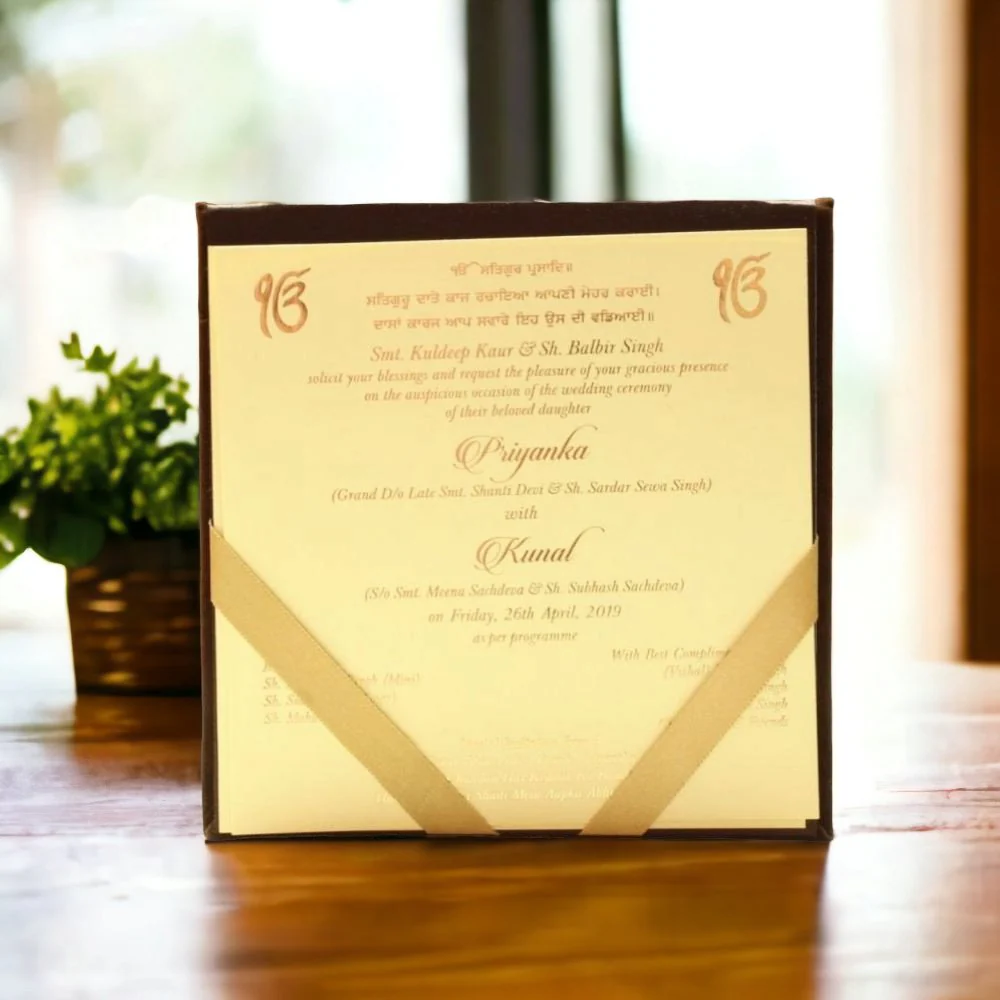 KL9005S2 Velvet Fabric Hardboard Padding Thick Wedding Card with 2 Card Inserts, 1 MDF Carry Bag Style Holder and Acrylic Mirror with Couple Names - Image 4