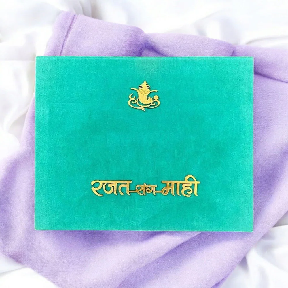 KL9006 Velvet Fabric Hardboard Padding Thick Wedding Card with 2 Card Inserts, 1 Envelope and Couple Names Laser - Image 3