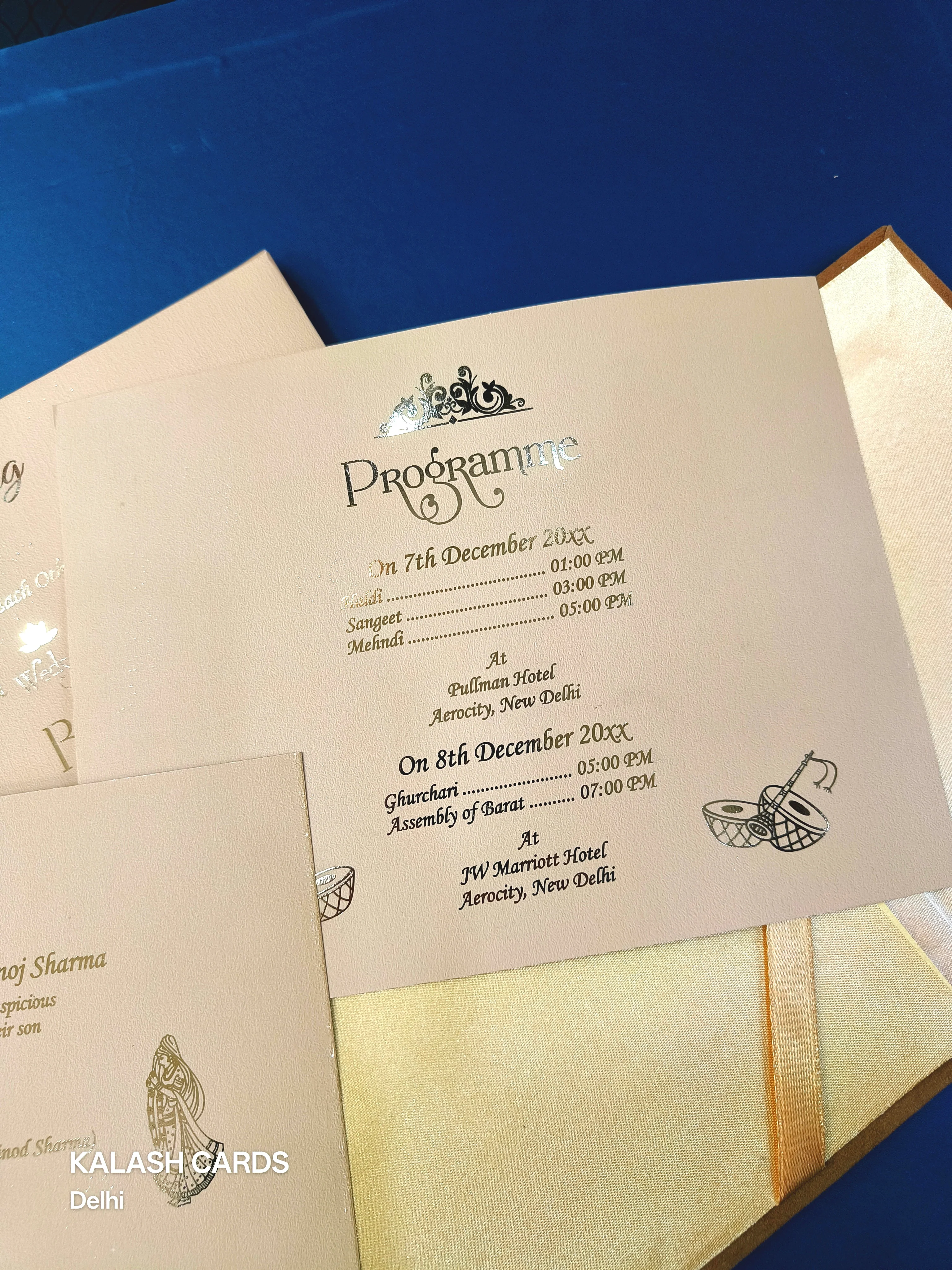 KLB1503: Luxury Caramel Velvet Gold Leaf Hardboard Suite (2-Page) - Image 3