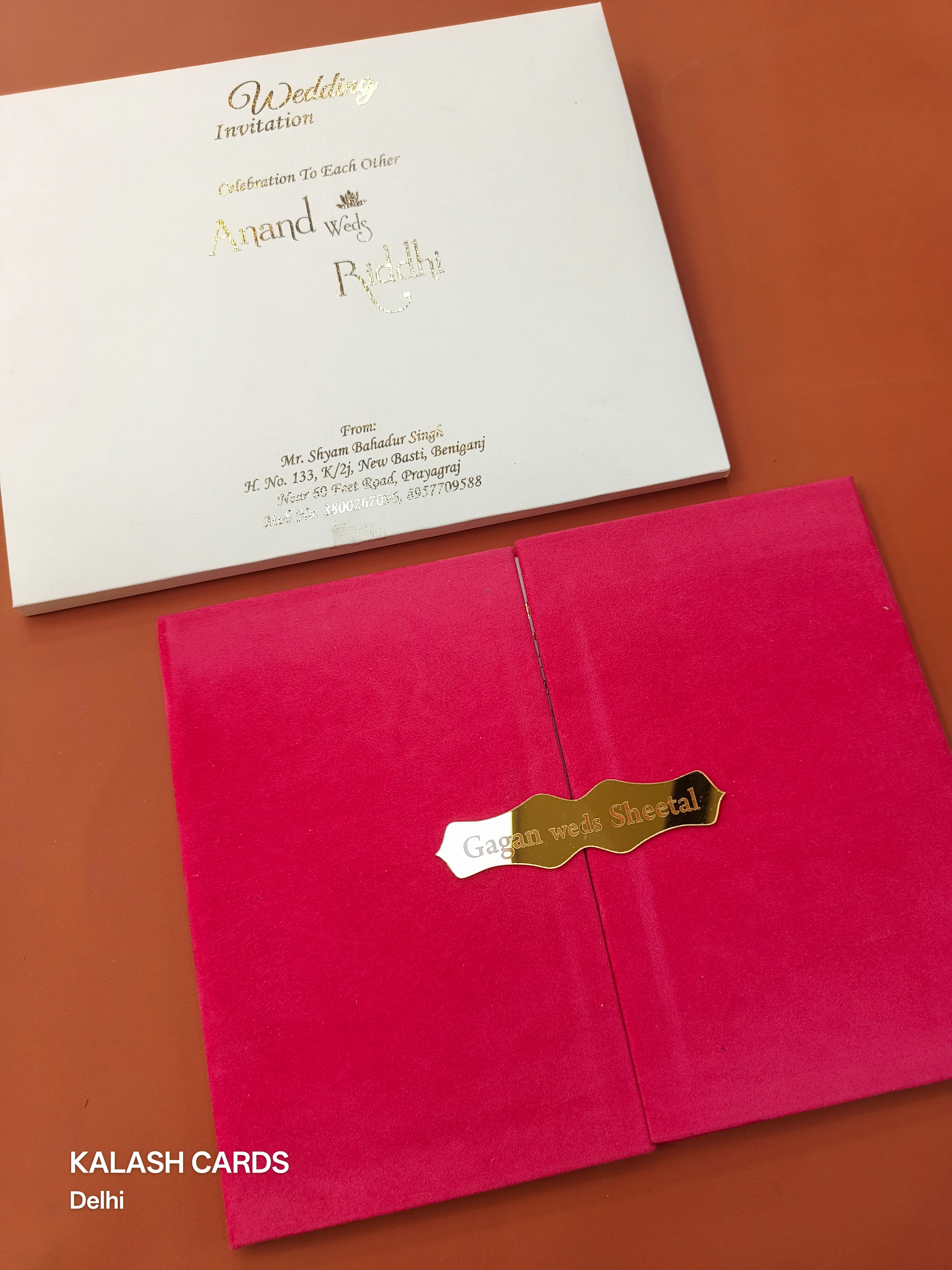 KLB1505 | Deep Fuchsia Velvet & Gold Leaf Hardboard Suite (2-Page) - Image 5